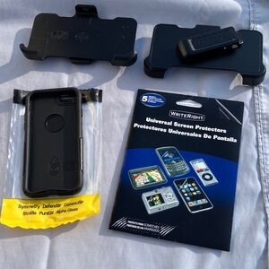 OtterBox Commuter Black IPhone 7/8/SE Case, 4 Screen Protectors, 2 Holders